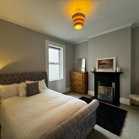 The Victorian Townhouse Portrush Vila Exterior foto